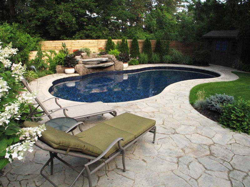 Avoid these 5 mistakes when buying an inground swimming pool